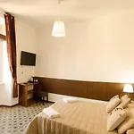 Girasole Guest house Rome