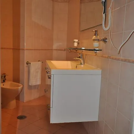 Girasole Pensjonat 3*