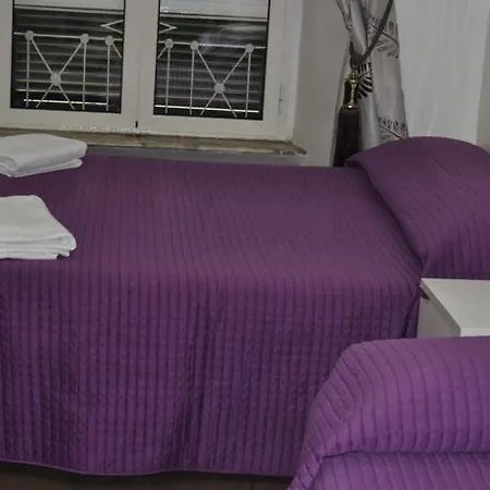 Girasole Konukevi Roma